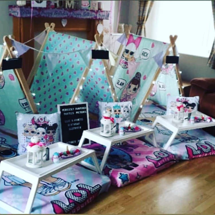 Surprise dolls theme party