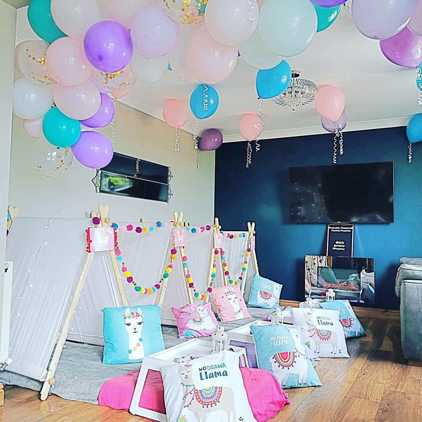 Drama Llama theme party